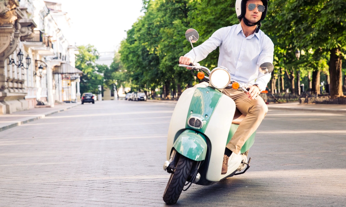 BL ASSUR Mutuelle Entreprise A Versailles Assurance Scooter